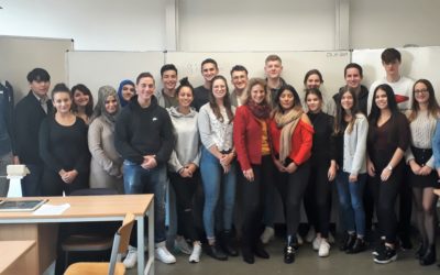 Landtagsabgeordnete Dr. Anna Köbberling besucht Koblenzer Schulen
