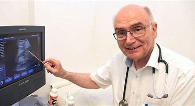 Videokonferenz mit „Fernseharzt“ Dr. Günter Gerhard zur Corona-Impfstrategie